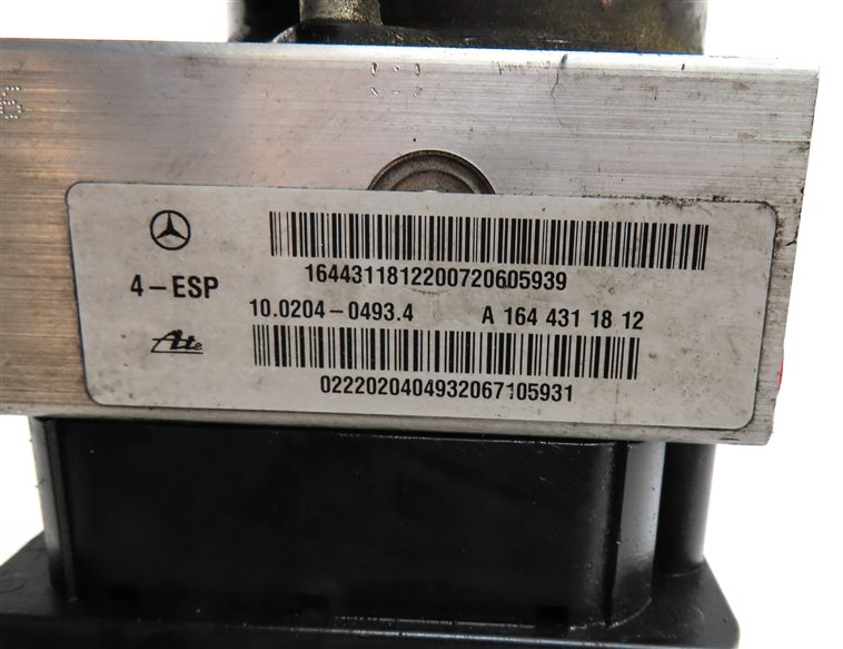 Thumbnail 8: 2008 MERCEDES GL450 X164 4.6L (273.9) ENGINE ANTI-LOCK ABS BRAKE PUMP w/ MODULE