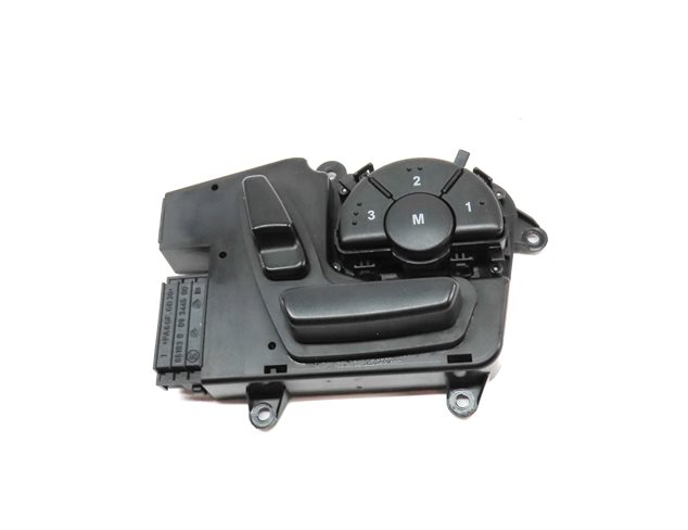 Thumbnail 2: 2008 MERCEDES GL450 X164 FRONT RIGHT DRIVER SEAT ADJUST SWITCH w/ MEMORY (BLACK)