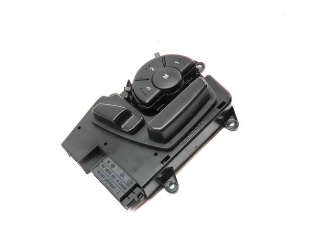 Thumbnail 3: 2008 MERCEDES GL450 X164 FRONT RIGHT DRIVER SEAT ADJUST SWITCH w/ MEMORY (BLACK)