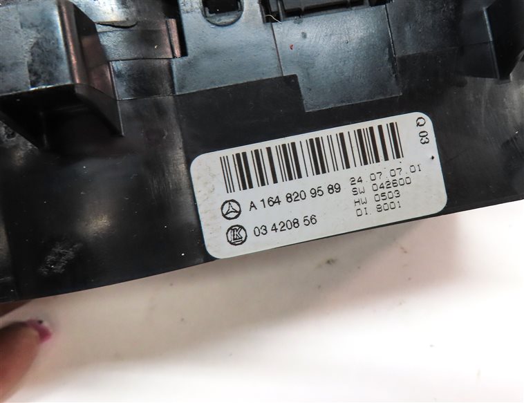 Thumbnail 6: 06-12 MERCEDES GL ML R CLASS (W164 W251 X164) REAR HEATER AC TEMPERATURE CONTROL