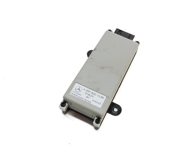 08-09 MERCEDES GL320 GL450 GL550 ML320 ML350 (X164 W164) RADIO ANTENNA AMPLIFIER