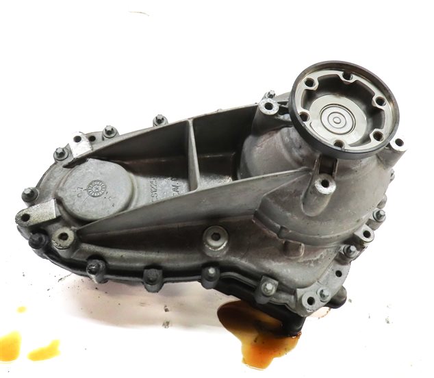 Thumbnail 2: 2006-2012 MERCEDES GL ML R CLASS (W164 W251 X164) FRONT TRANSFER CASE ASSEMBLY
