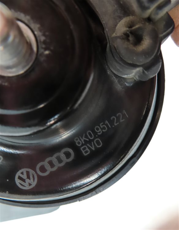 Thumbnail 5: 2008-2017 AUDI A4 A5 S4 S5 Q5 (B8 8K 8R 8T) HIGH & LOW TONE SAFETY HORN SET