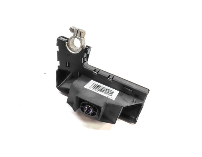 2012 AUDI A4 (B8 8K) POSITIVE BATTERY TERMINAL OVERLOAD CIRCUIT MODULE