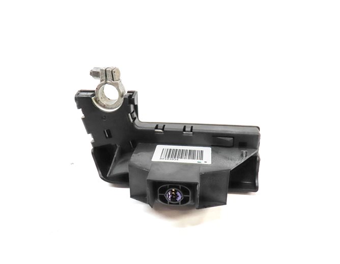 Thumbnail 2: 2012 AUDI A4 (B8 8K) POSITIVE BATTERY TERMINAL OVERLOAD CIRCUIT MODULE