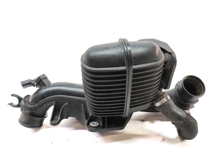 Thumbnail 5: 2012 AUDI A4 (B8 8K) 2.0L CAEB TURBO ENGINE INTERCOOLER PRESSURE PIPE DAMPER BOX