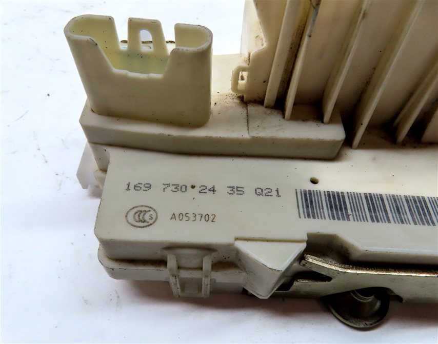 Thumbnail 6: 2006-2008 MERCEDES ML320 ML350 ML500 ML550 (W164) RIGHT REAR DOOR LOCK LATCH