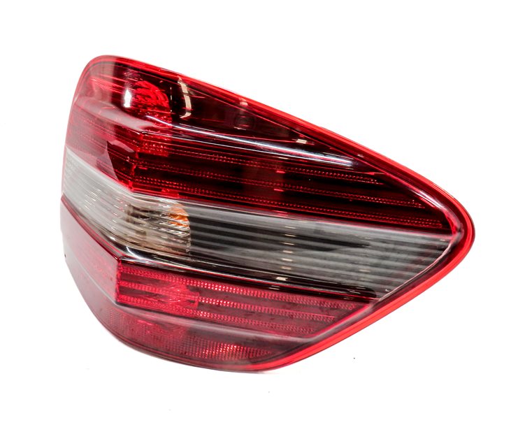 Thumbnail 3: 06-08 MERCEDES ML320 ML350 ML500 ML550 (W164) RIGHT TAILLIGHT BRAKE LIGHT LAMP