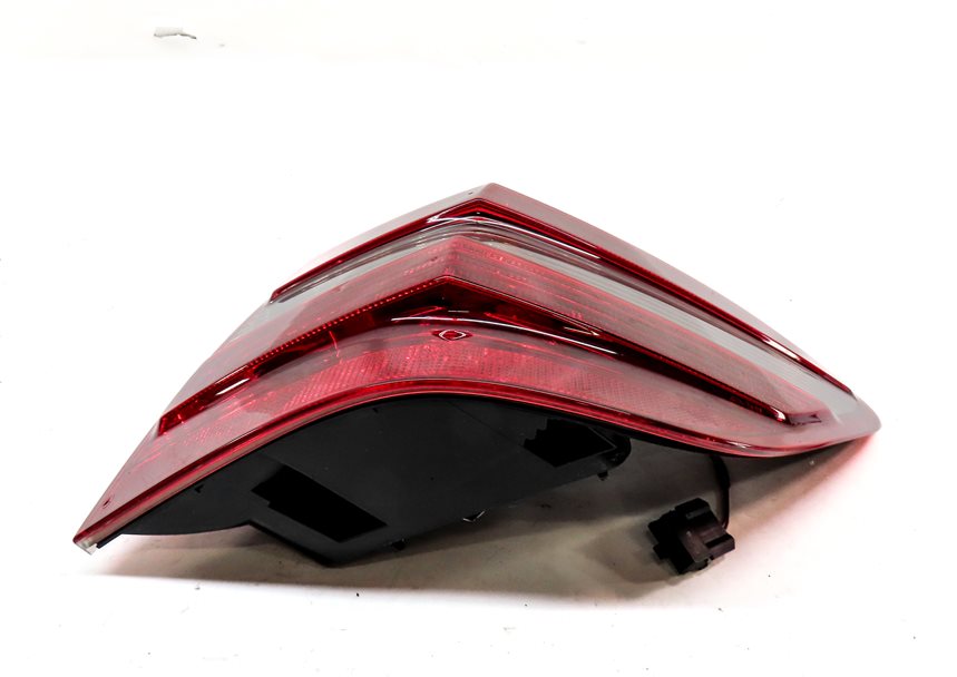 Thumbnail 6: 06-08 MERCEDES ML320 ML350 ML500 ML550 (W164) RIGHT TAILLIGHT BRAKE LIGHT LAMP