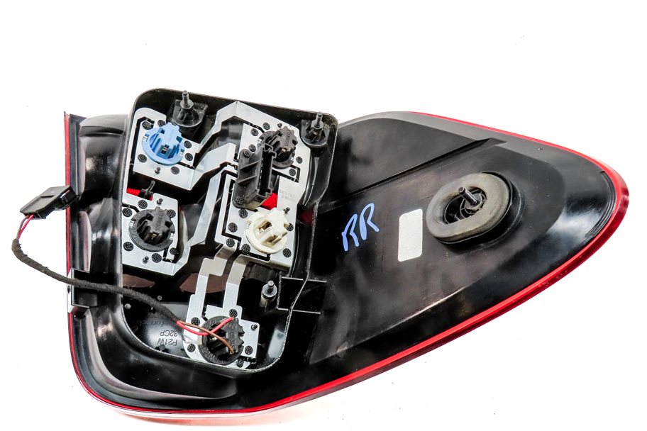 Thumbnail 8: 06-08 MERCEDES ML320 ML350 ML500 ML550 (W164) RIGHT TAILLIGHT BRAKE LIGHT LAMP