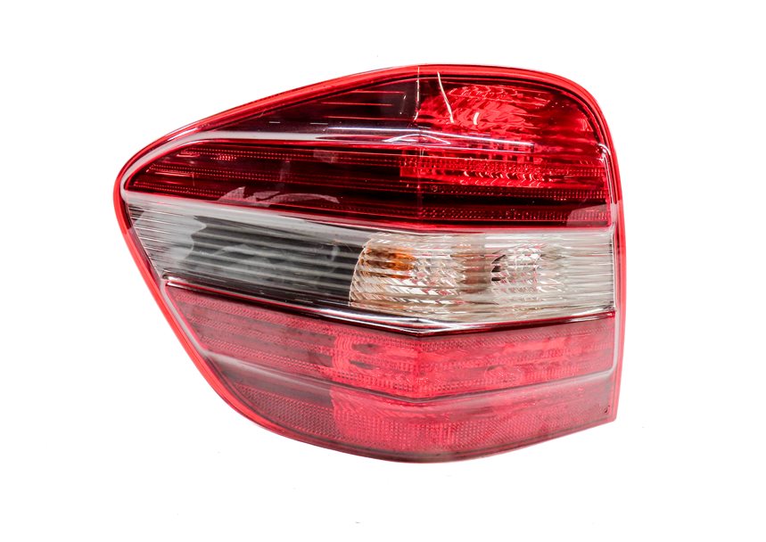 06-08 MERCEDES ML320 ML350 ML500 ML550 (W164) LEFT TAILLIGHT BRAKE LIGHT LAMP