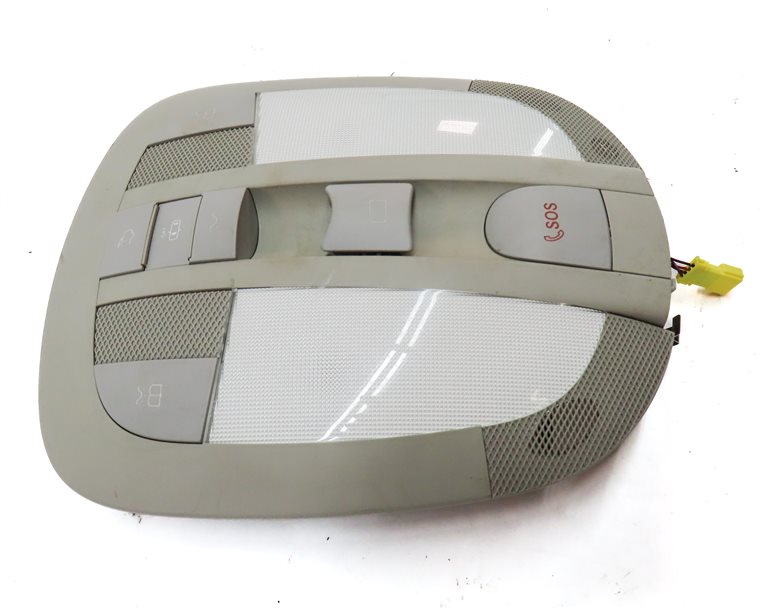 Thumbnail 2: 2006 MERCEDES ML350 (W164) FRONT INTERIOR DOMELIGHT LAMP w/SWITCHES (Gray)