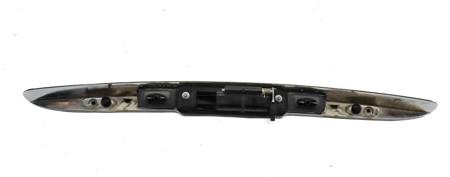 Thumbnail 3: 2006 MERCEDES ML350 (W164) REAR TAILGATE HATCH LID HANDLE w/LICENSE PLATE LIGHTS