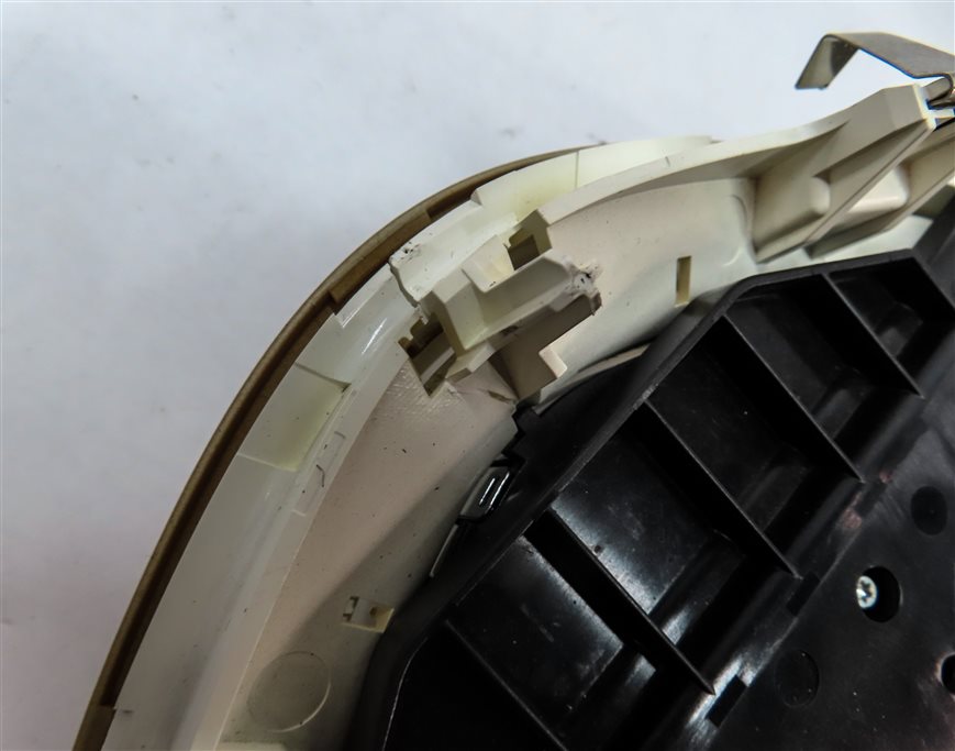 Thumbnail 8: 12 PORSCHE CAYENNE (958) FRONT INTERIOR DOME LIGHT LAMP w/SUNROOF SWITCH (Beige)