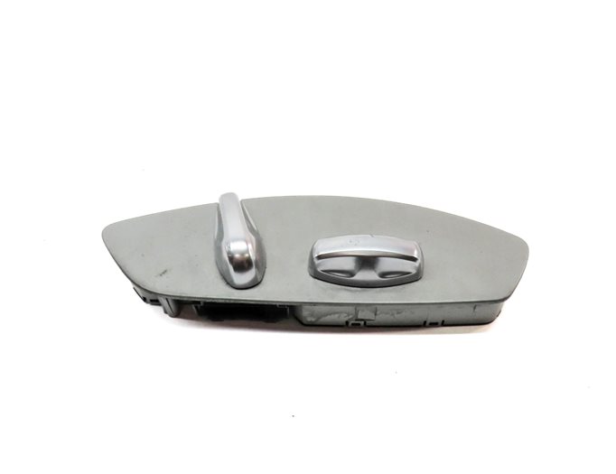 Thumbnail 2: 2012 PORSCHE CAYENNE (958) FRONT RIGHT PASSENGER SEAT POSITION ADJUST SWITCH