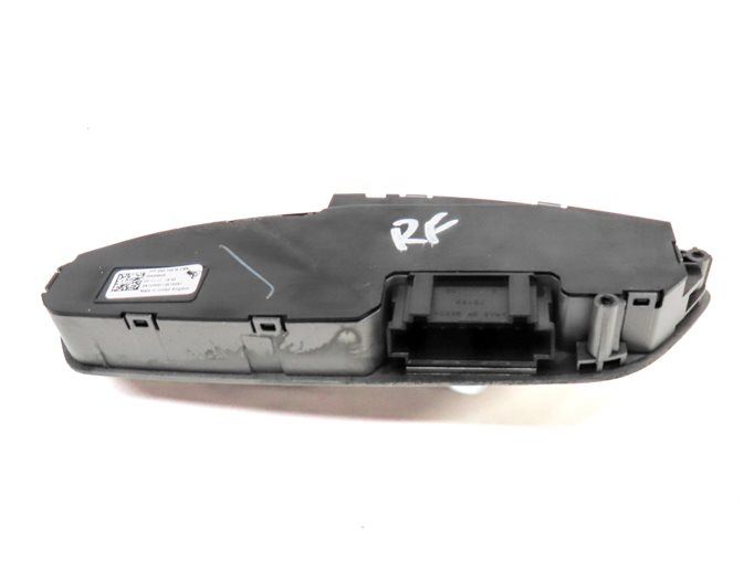Thumbnail 5: 2012 PORSCHE CAYENNE (958) FRONT RIGHT PASSENGER SEAT POSITION ADJUST SWITCH
