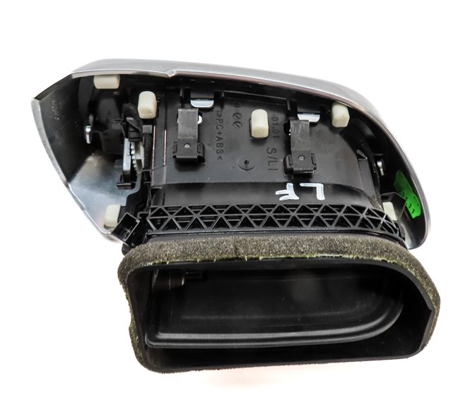 Thumbnail 5: 2012 PORSCHE CAYENNE (958) FRONT LEFT DRIVER DASH HEAT AIR AC HVAC VENT (Black)