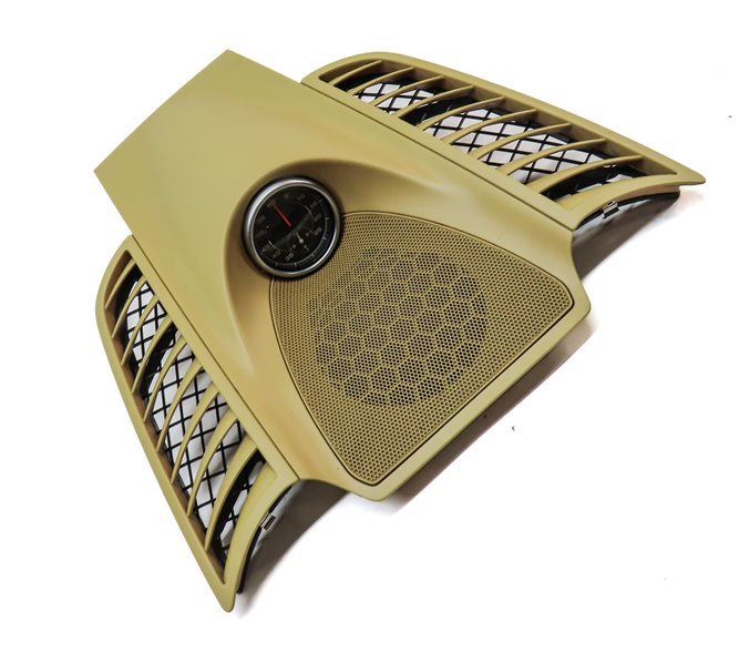 Thumbnail 3: 2012 PORSCHE CAYENNE (958) FRONT CENTER DASH SPEAKER GRILLE w/CLOCK (Beige)