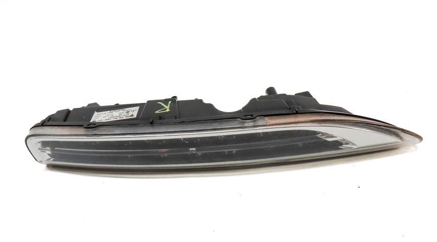 Thumbnail 3: 2012 PORSCHE CAYENNE (958) FRONT RIGHT PASSENGER DAYTIME RUNNING LIGHT LAMP
