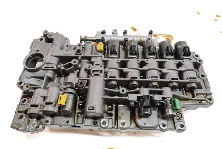 Thumbnail 7: 2011-2018 PORSCHE CAYENNE (958) S / GTS / BASE AUTO TRANSMISSION VALVE BODY