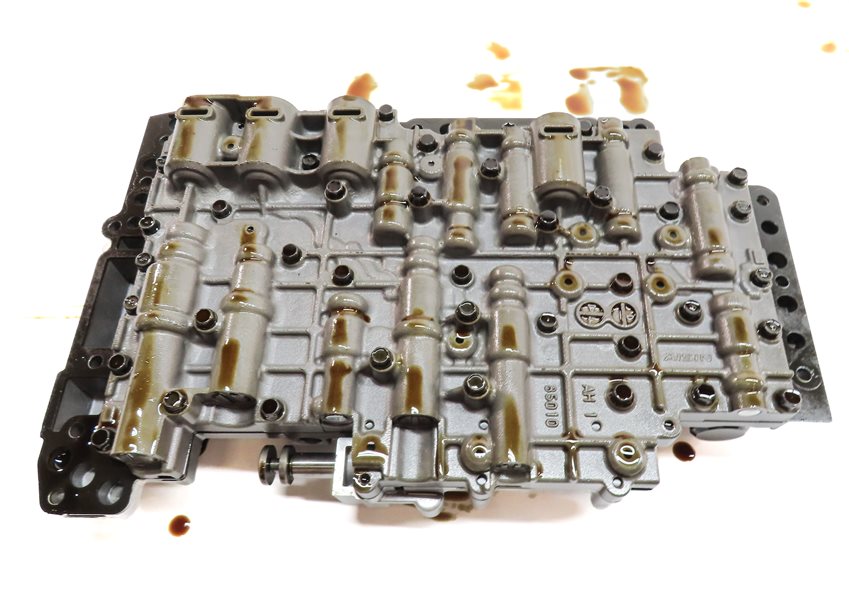 Thumbnail 8: 2011-2018 PORSCHE CAYENNE (958) S / GTS / BASE AUTO TRANSMISSION VALVE BODY