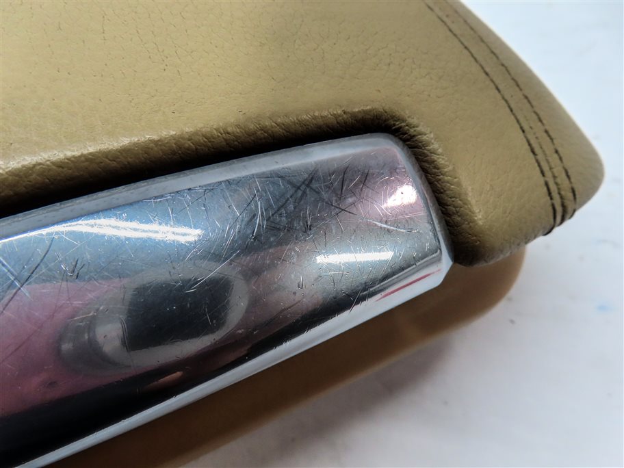 Thumbnail 7: 11-18 PORSCHE CAYENNE (958) FRONT CENTER CONSOLE ARMREST ARM REST LID (Beige)