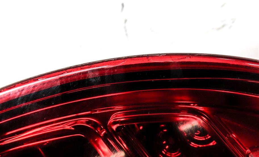 Thumbnail 8: 2011-2014 PORSCHE CAYENNE (958) RIGHT PASSENGER INNER TAILLIGHT LIGHT LAMP