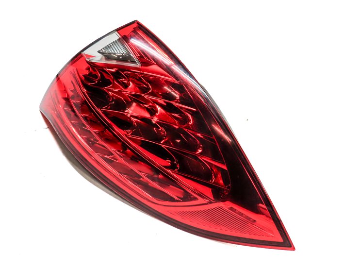 Thumbnail 4: 2011-2014 PORSCHE CAYENNE (958) RIGHT PASSENGER OUTER TAILLIGHT BRAKE LIGHT LAMP