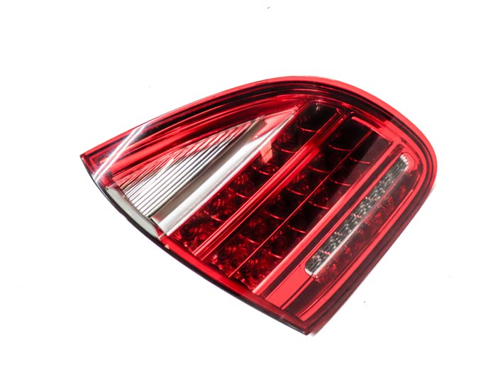 Thumbnail 4: 2011-2014 PORSCHE CAYENNE (958) LEFT DRIVER REAR INNER TAILLIGHT LIGHT LAMP