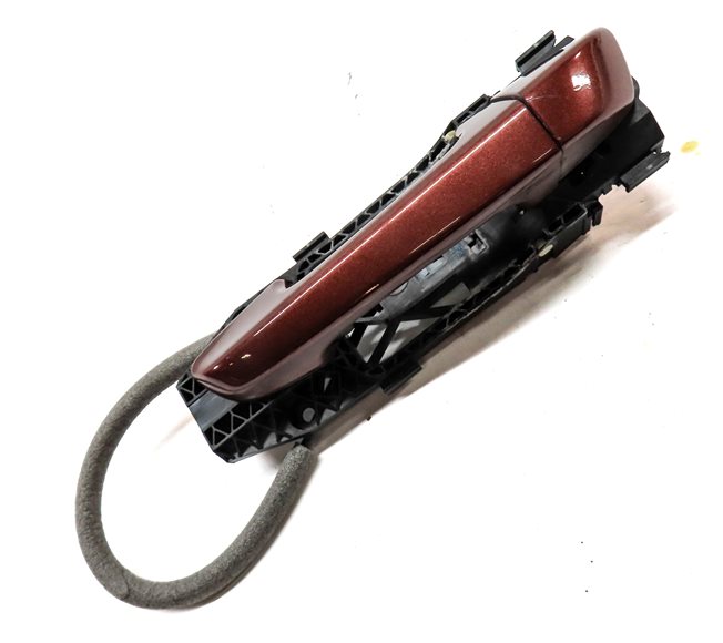 Thumbnail 3: 2011-2018 PORSCHE CAYENNE (958) REAR LEFT EXTERIOR DOOR HANDLE (Auburn)