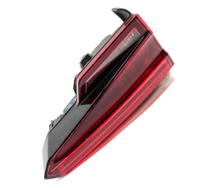 Thumbnail 4: 2017-2019 AUDI A4 (B9 8W) REAR LEFT DRIVER INNER TRUNK TAILLIGHT LIGHT LAMP LED
