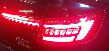 Thumbnail 2: 17-19 AUDI A4 (B9 8W) REAR RIGHT PASSENGER OUTER TAILLIGHT BRAKE LIGHT LAMP LED