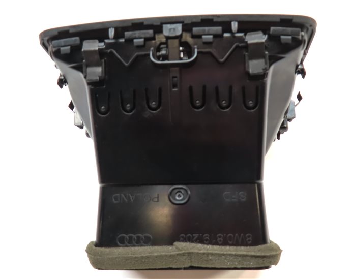 Thumbnail 5: 2017 AUDI A4 (B9 8W) REAR CENTER CONSOLE HEATER A/C AIR VENT