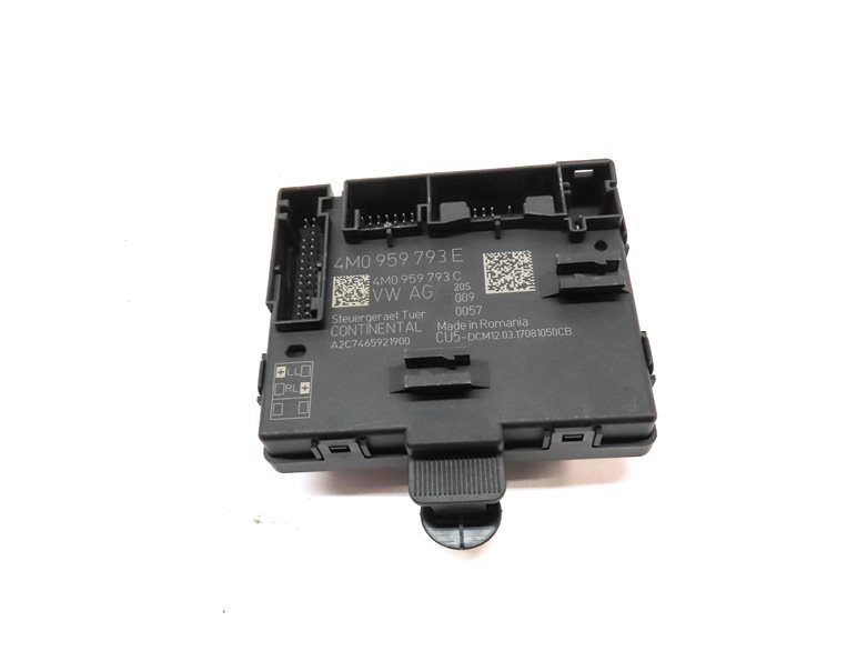 Thumbnail 2: 2017 AUDI A4 (B9 8W) FRONT LEFT DRIVER DOOR CONTROL MODULE COMPUTER