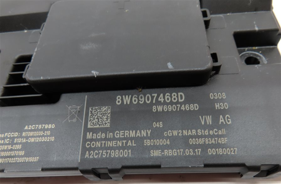 Thumbnail 4: 2017 AUDI A4 (B9 8W) CENTRAL GATEWAY BODY CONTROL MODULE