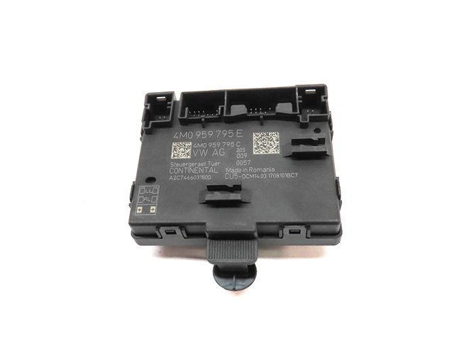 Thumbnail 2: 2017 AUDI A4 (B9 8W) REAR RIGHT DOOR CONTROL MODULE COMPUTER