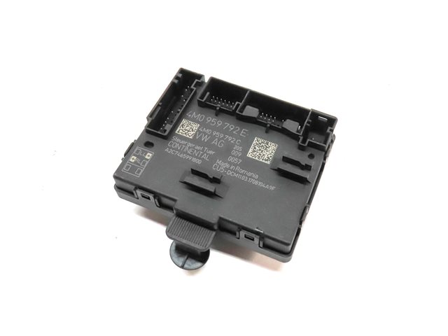 2017 AUDI A4 (B9 8W) FRONT RIGHT PASSENGER DOOR CONTROL MODULE COMPUTER