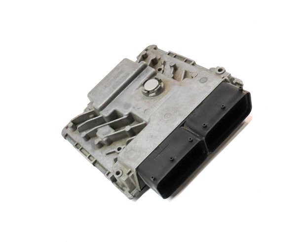 Thumbnail 3: 2017 AUDI A4 (B9 8W) 2.0L CYMC TURBO ENGINE CONTROL MODULE COMPUTER ECM