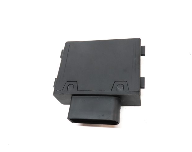 Thumbnail 5: 2017 AUDI A4 (B9 8W) FUEL PUMP CONTROL MODULE