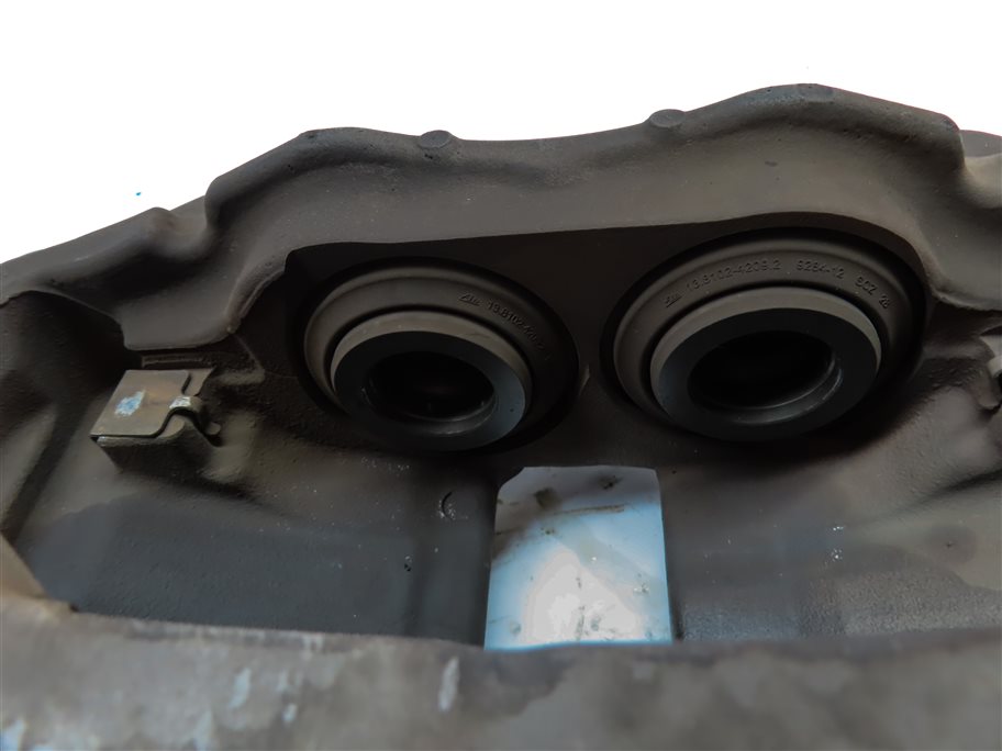 Thumbnail 8: 2017-2019 AUDI A4 A5 (B9 8W 8W6) FRONT LEFT & RIGHT BRAKE CALIPER SET-2