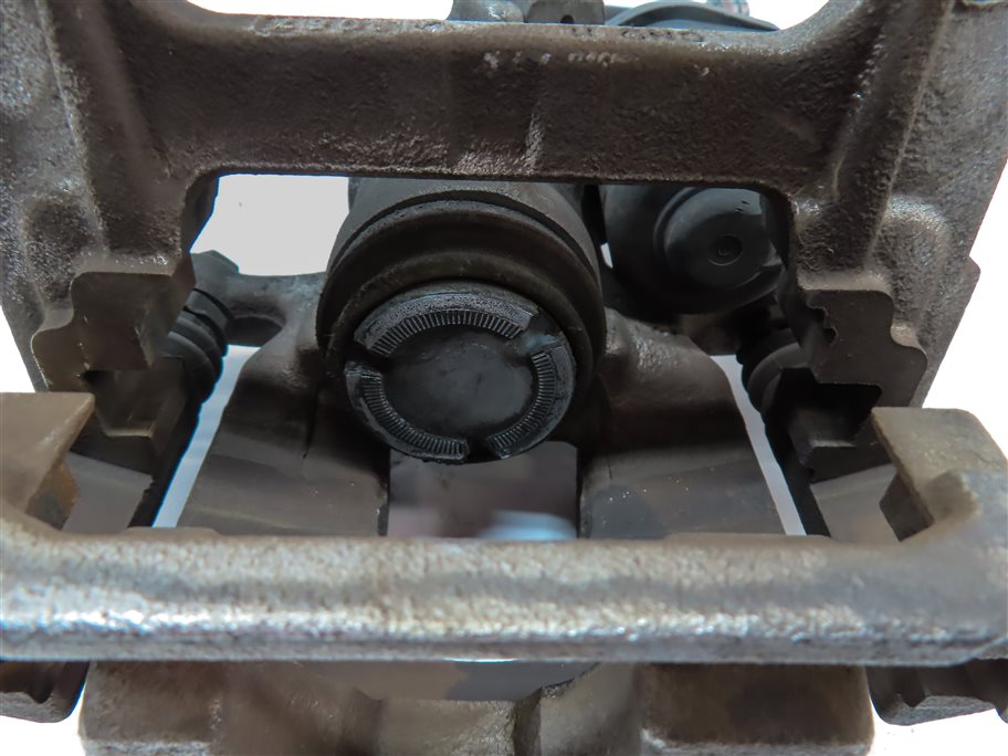 Thumbnail 7: 17-19 AUDI A4 A5 (B9 8W 8W6 F5) REAR RIGHT PASSENGER BRAKE CALIPER w/ ACTUATOR