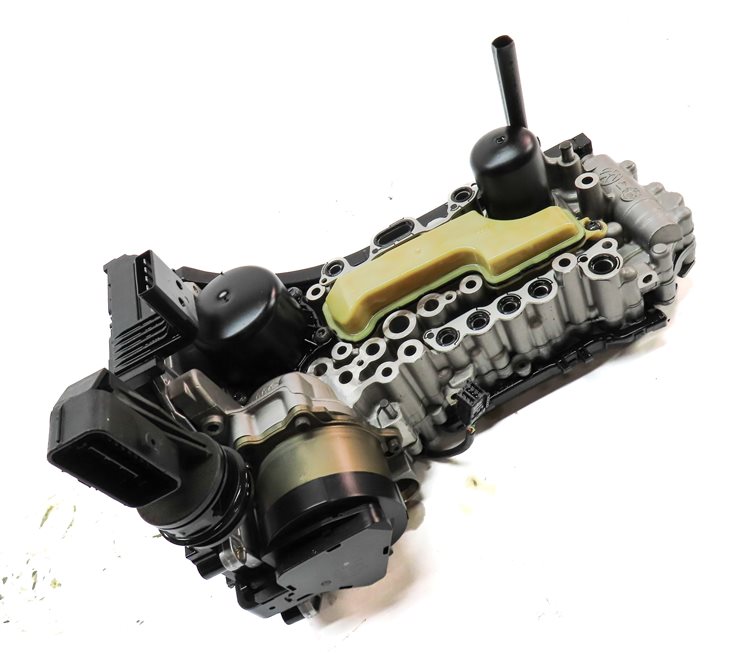 Thumbnail 3: 2017-2019 AUDI A4 A5 (B9 8W 8WS) 2.0L DCT AUTOMATIC TRANSMISSION VALVE BODY
