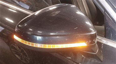 Thumbnail 2: 2017-2019 AUDI A4 ALLROAD (B9 8W) RIGHT P-FOLD LANE DEPARTURE DOOR MIRROR (Blue)