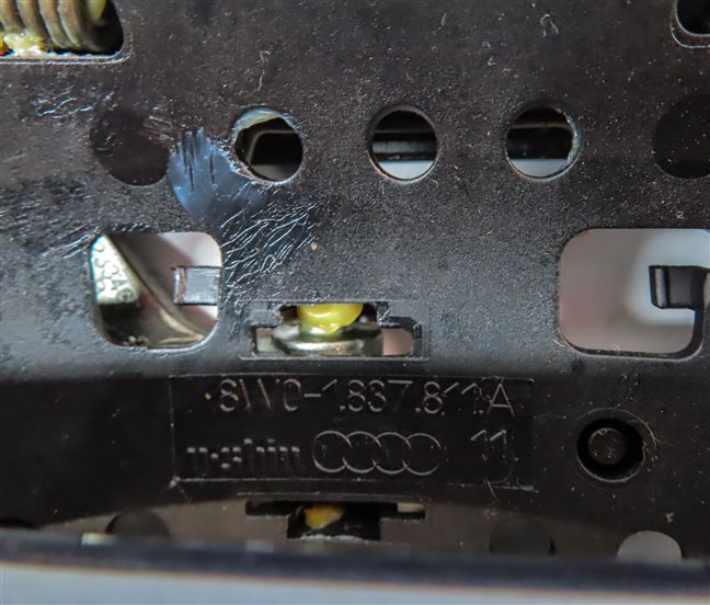 Thumbnail 6: 17-21 AUDI ALLROAD A4 A5 S5 (B9 8W 8WS F5) FRONT LEFT DRIVER DOOR HANDLE (Blue)