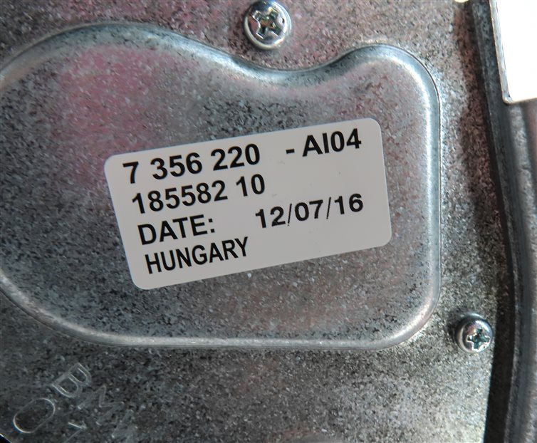 Thumbnail 7: 2016-2020 BMW X1 X2 (F39 F48) REAR TRUNK HATCH WIPER MOTOR