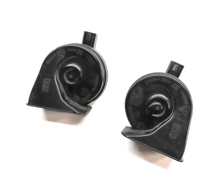 Thumbnail 1: 16-22 BMW X1 F48 FRONT HIGH LOW TONE NOTE HORN SET/2