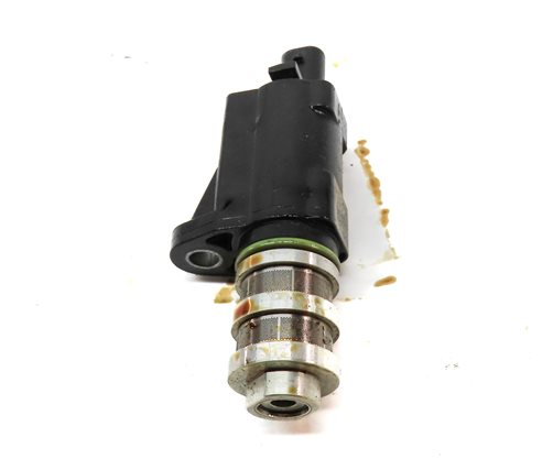 Thumbnail 4: 2017 BMW X1 (F48) 2.0L (B46) ENGINE VVT VARIABLE VALVE TIMING SOLENOID