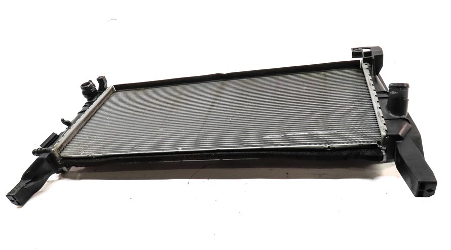 Thumbnail 2: 16-19 BMW X1 X2 F48 F39 FRONT PRIMARY MAIN ENGINE COOLER RADIATOR ASSEMBLY