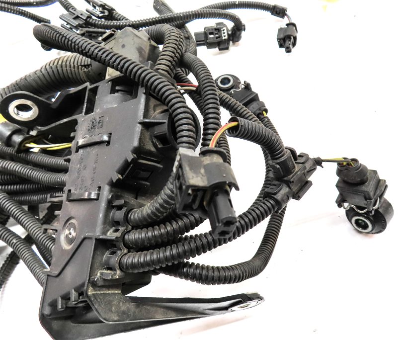 Thumbnail 4: 2017 BMW X1 (F48) 2.0L (B46) ENGINE MOTOR WIRE WIRING HARNESS LOOM