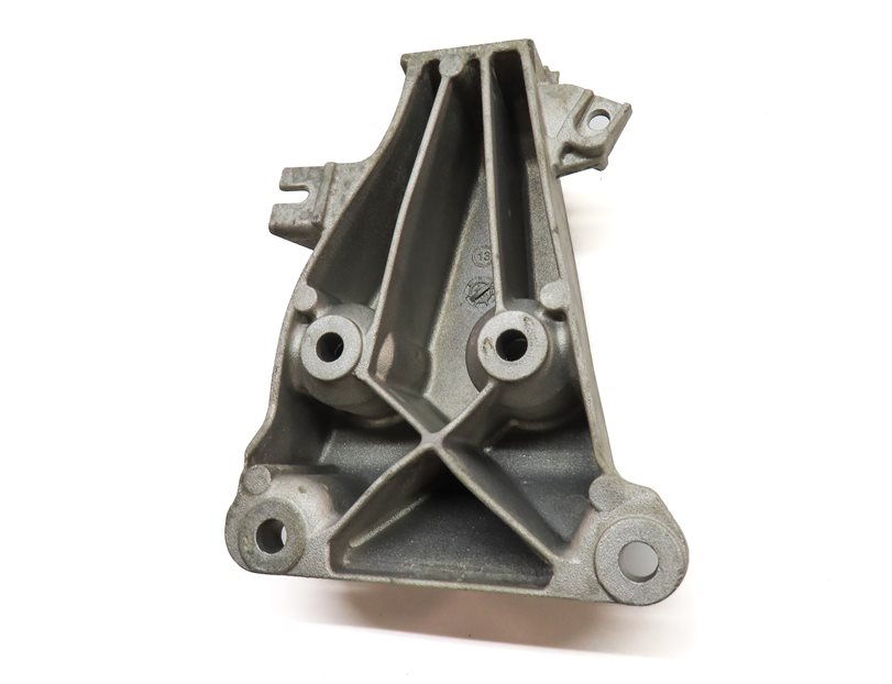 Thumbnail 7: 2014 BMW X1 (E84) 2.0L (N20) ENGINE MOTOR MOUNT BRACKET SET / 2